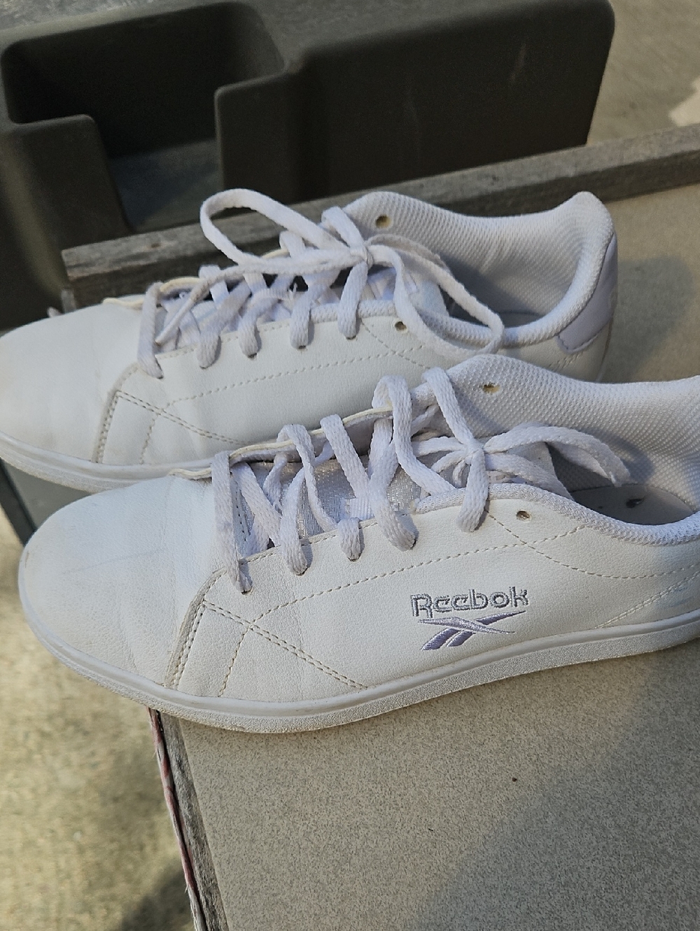 Reebok Sneakers